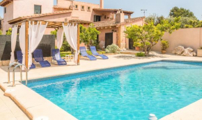 Villa Pula Viñas Country villa 3 bedrooms pool and fabulous views of the Pula golf course near Son servera